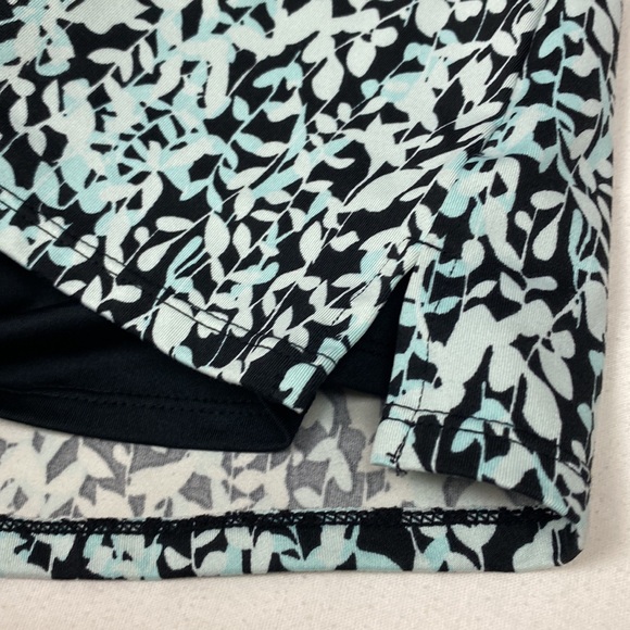 Tranquility printed skirt size Small polyester/spandex - Picture 5 of 7